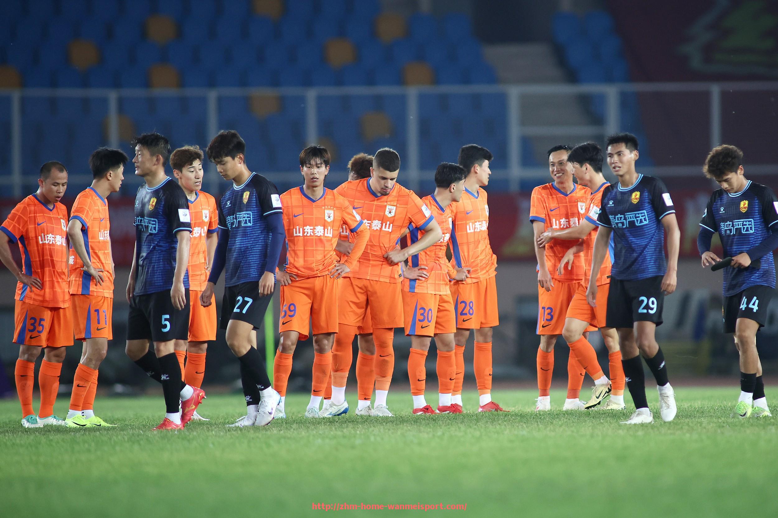 完美体育官方网站-法甲赛季关键节点比赛及球员表现深入解析